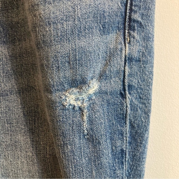 SILVER JEANS Sz 16 x 28 Mom High Rise Style Torn Ripped Knee Mid-Wash Je… - Picture 6 of 11